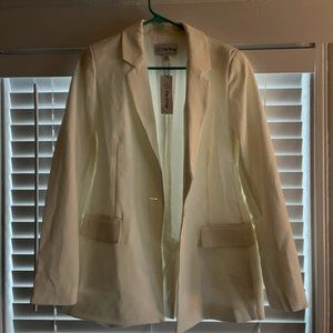 The Drop White Blazer